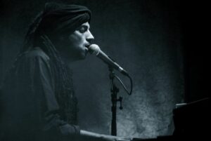 Idan Raichel og hans prosjekt er ute med nytt album. (Foto: Miles Berson, flickr.com)