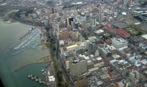 Den sørafrikanske byen Durban sett ovenfra. (Illustrasjonsfoto: Wikimedia Commons)