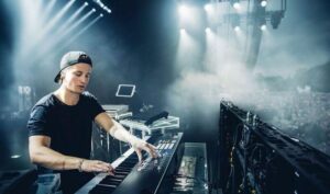 Kyrre Gørvell-Dahll, bedre kjent under artistnavnet Kygo, skal ha konsert i Israel. (Foto: Kygomusic)
