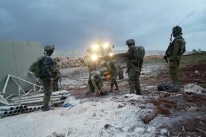 Israelske soldater leter etter Hizbollah-tuneller langs grensen mot Libanon den 4. desember. (Foto: Det israelske forsvaret)
